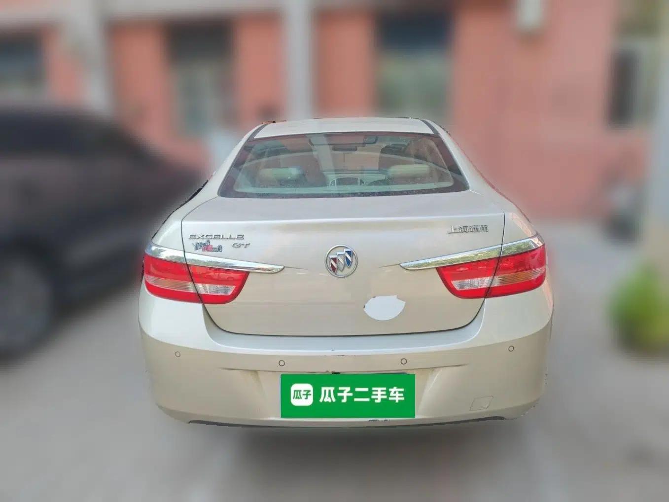Buick GT 2010 GT 1.6L Manual Entry-Level Model — миниатюра 5