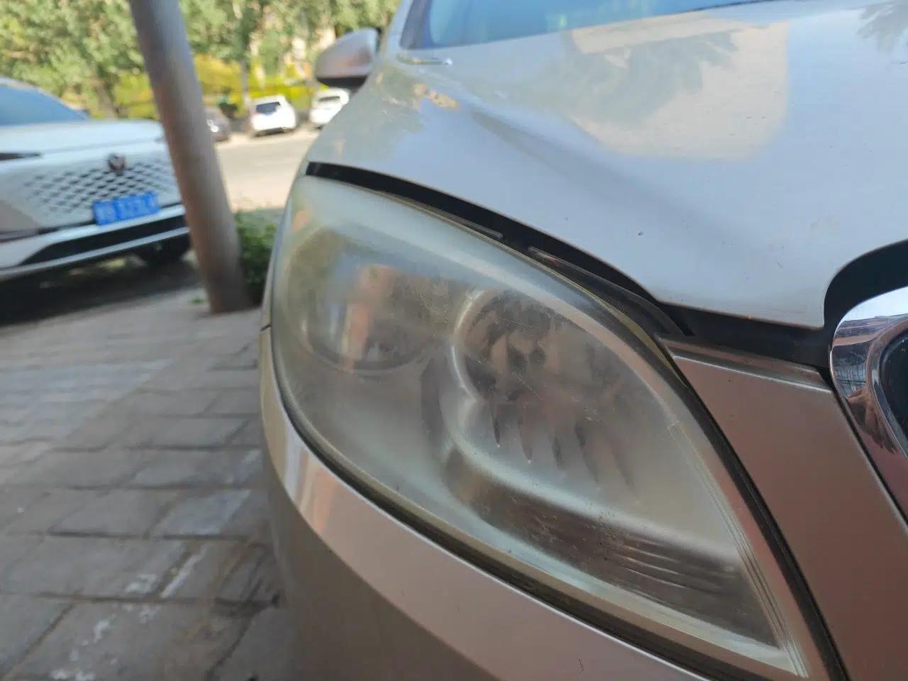 Buick GT 2010 GT 1.6L Manual Entry-Level Model — миниатюра 7