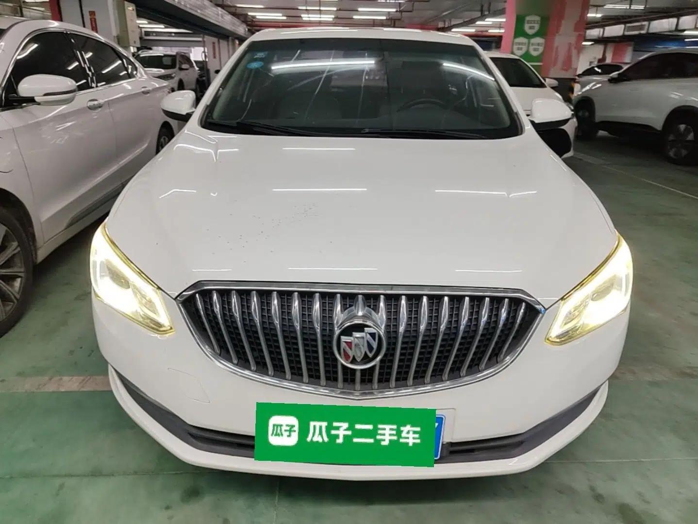 Buick GT 2016 15N Automatic Elite Edition — миниатюра 2