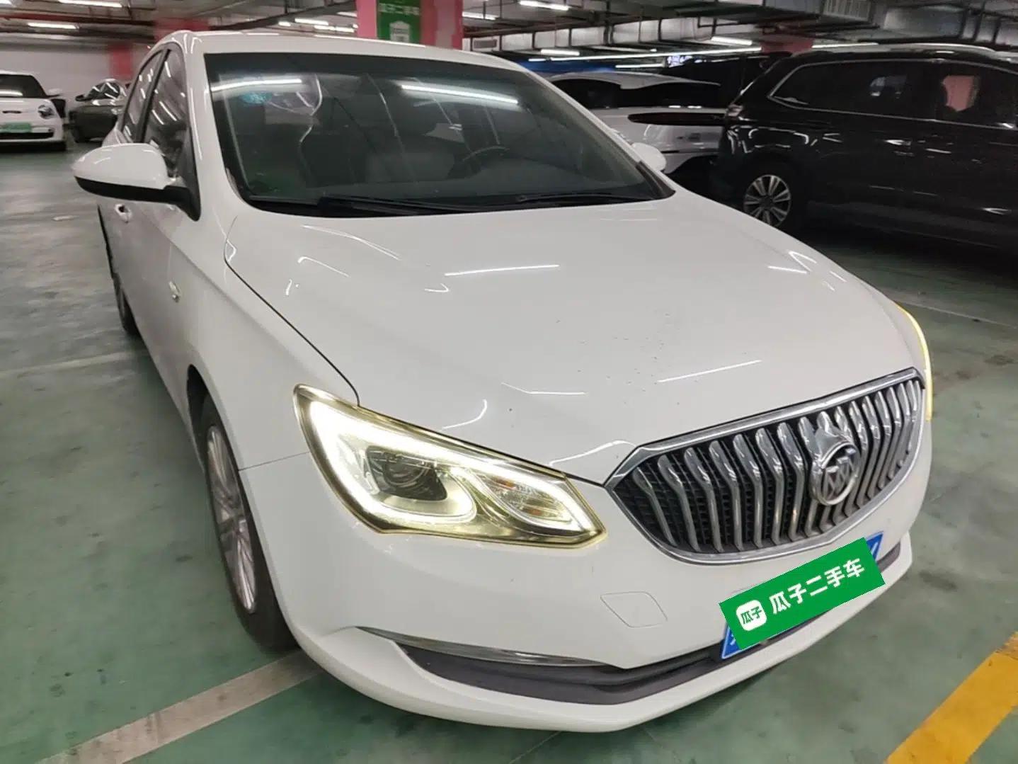 Buick GT 2016 15N Automatic Elite Edition — миниатюра 3