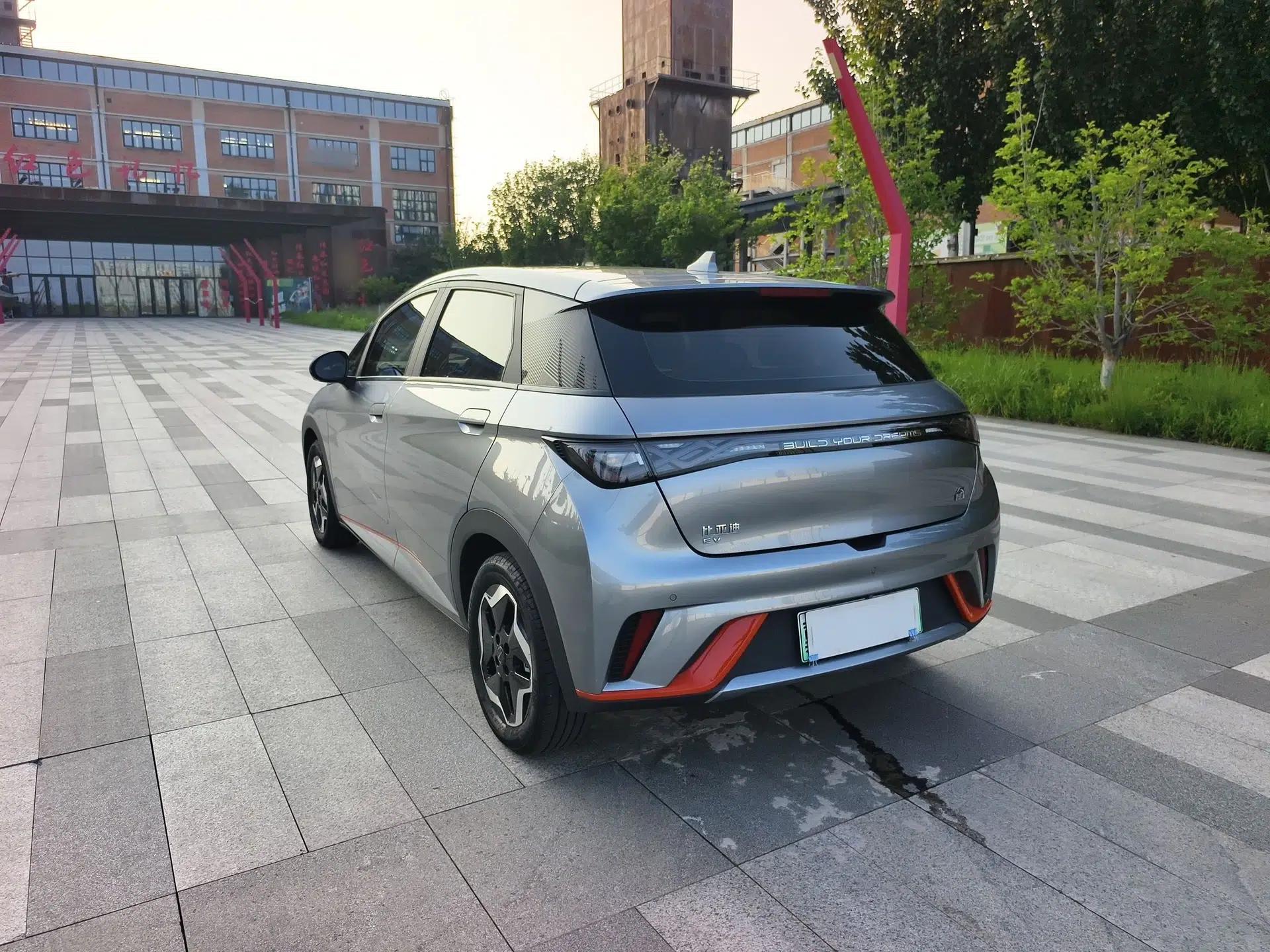 BYD Dolphin 2021 405 km Fashion Edition — миниатюра 7