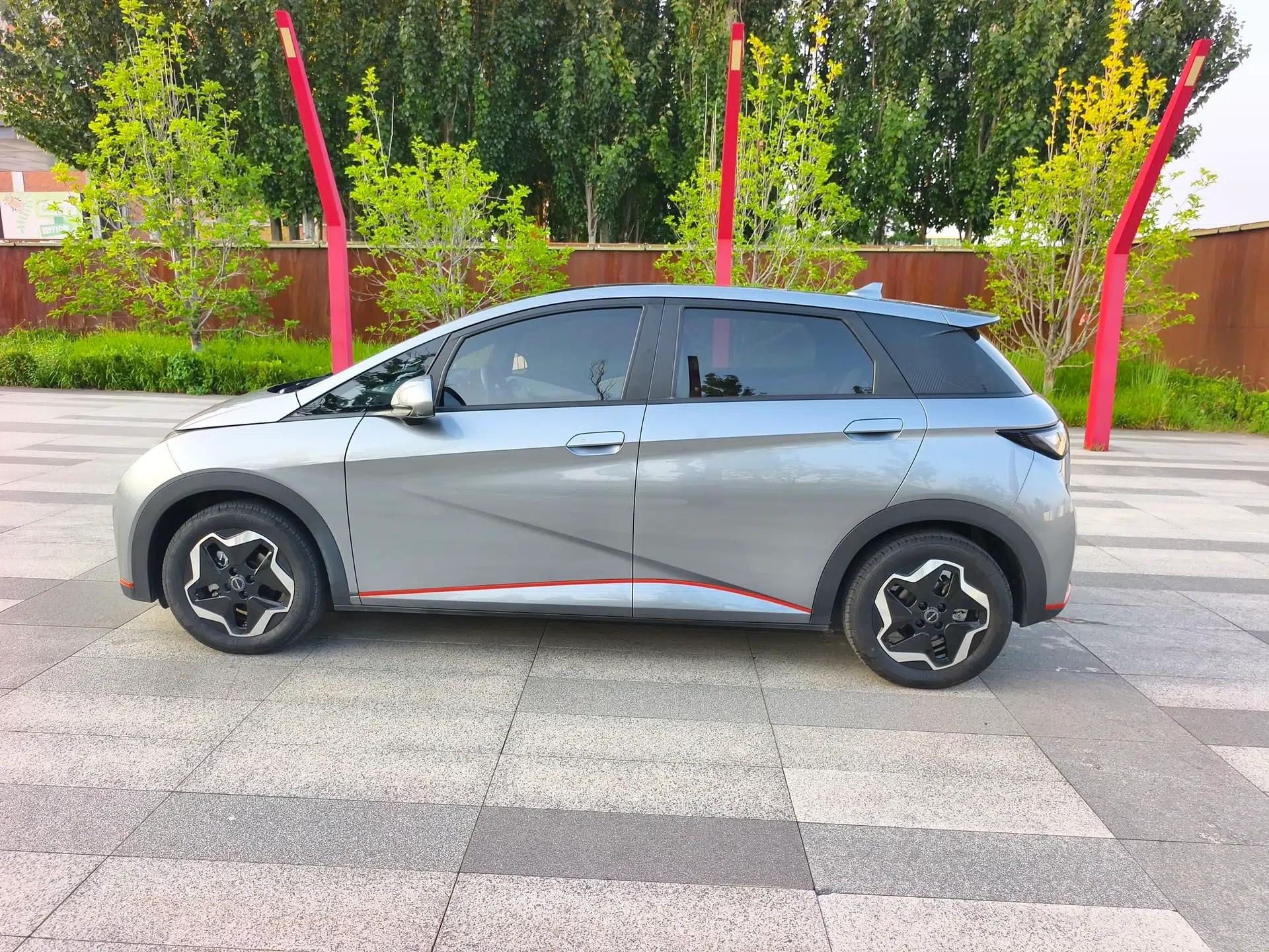 BYD Dolphin 2021 405 km Fashion Edition — миниатюра 8