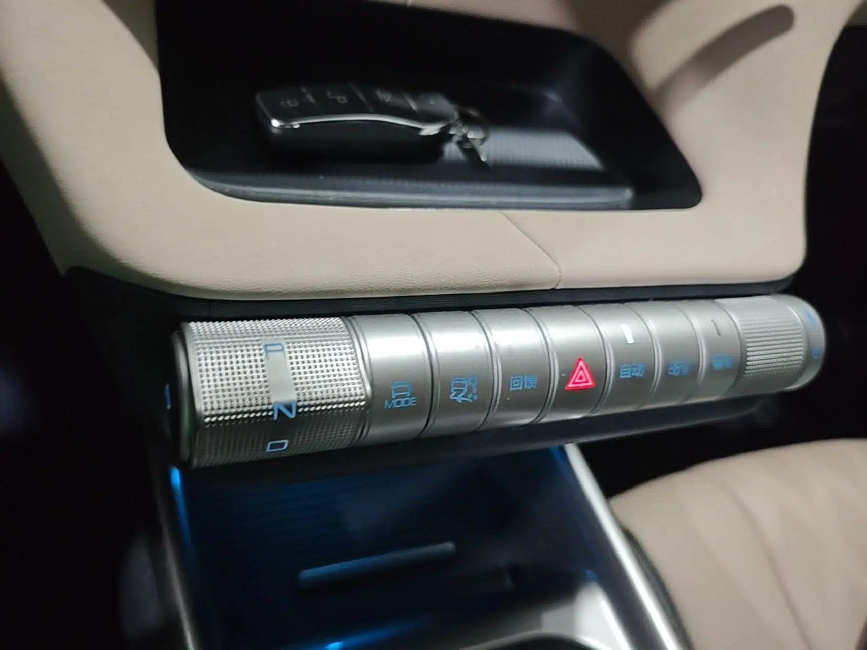 BYD Dolphin 2023 420 km Fashion Edition — миниатюра 22