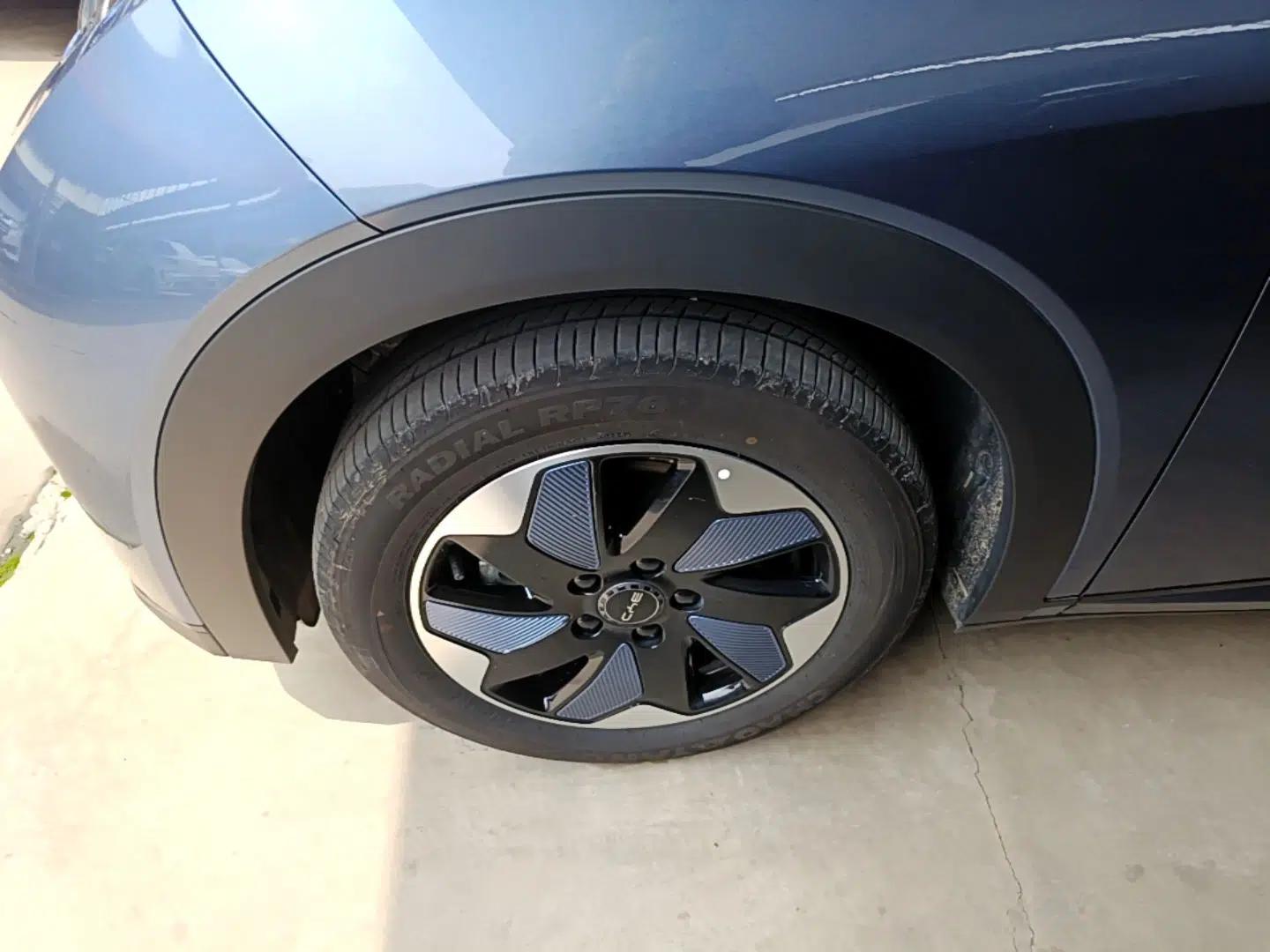 BYD Dolphin 2024 Honor Edition 420km Freedom Version — миниатюра 10