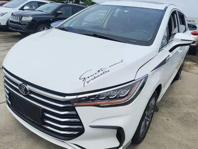 BYD Song MAX 2021 Upgraded Model 1.5T Automatic Luxury 6-Seater