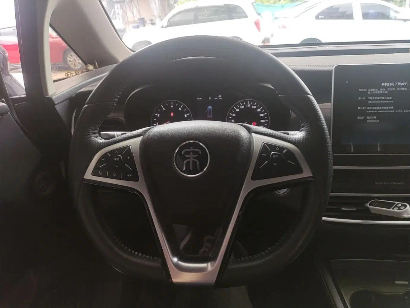 BYD Song MAX 2019 1.5T Automatic Smart Connect Ruiyi Sunroof Model 7 Seats China VI Standard — миниатюра 13