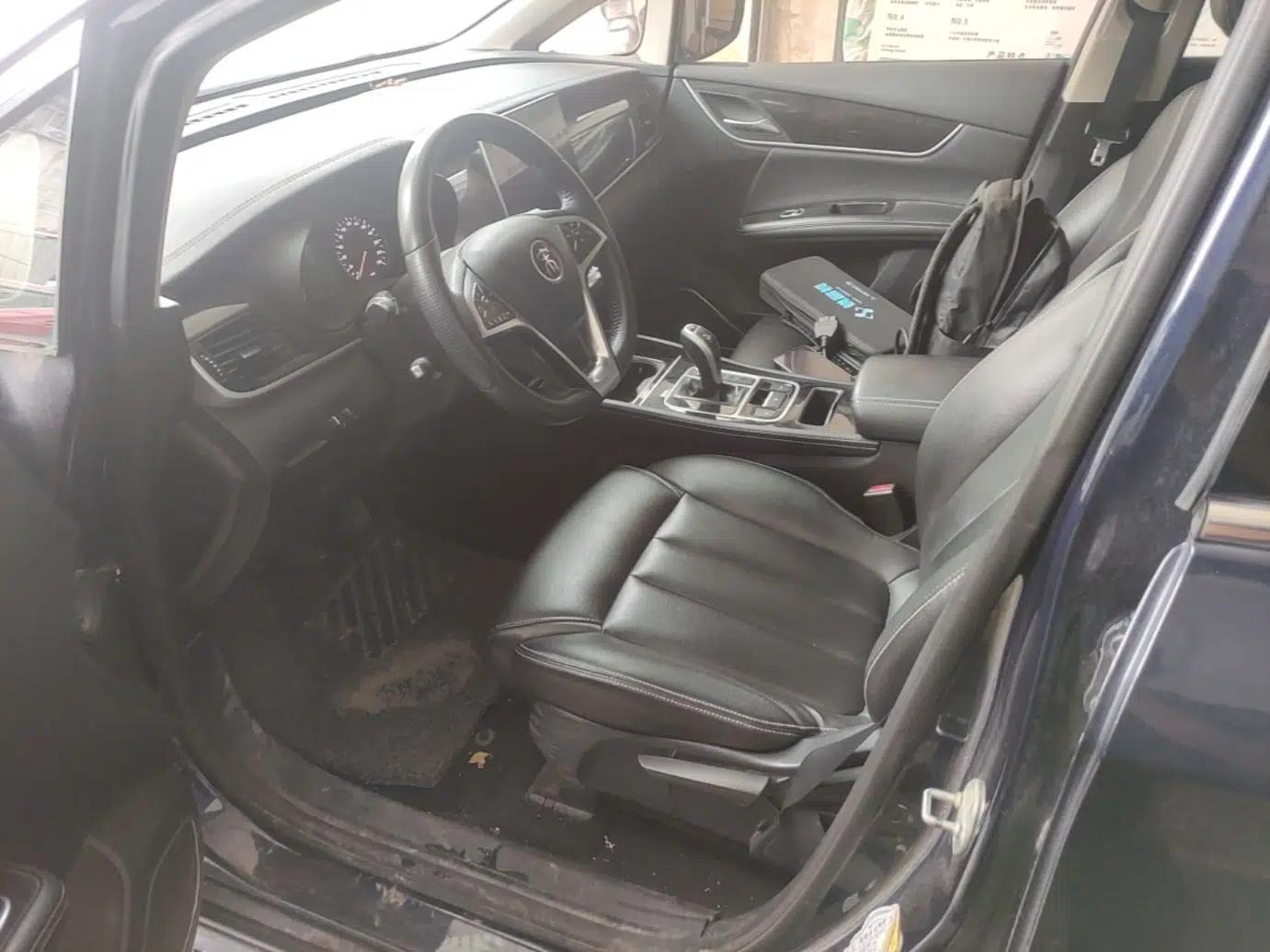 BYD Song MAX 2019 1.5T Automatic Smart Connect Ruiyi Sunroof Model 7 Seats China VI Standard — миниатюра 17