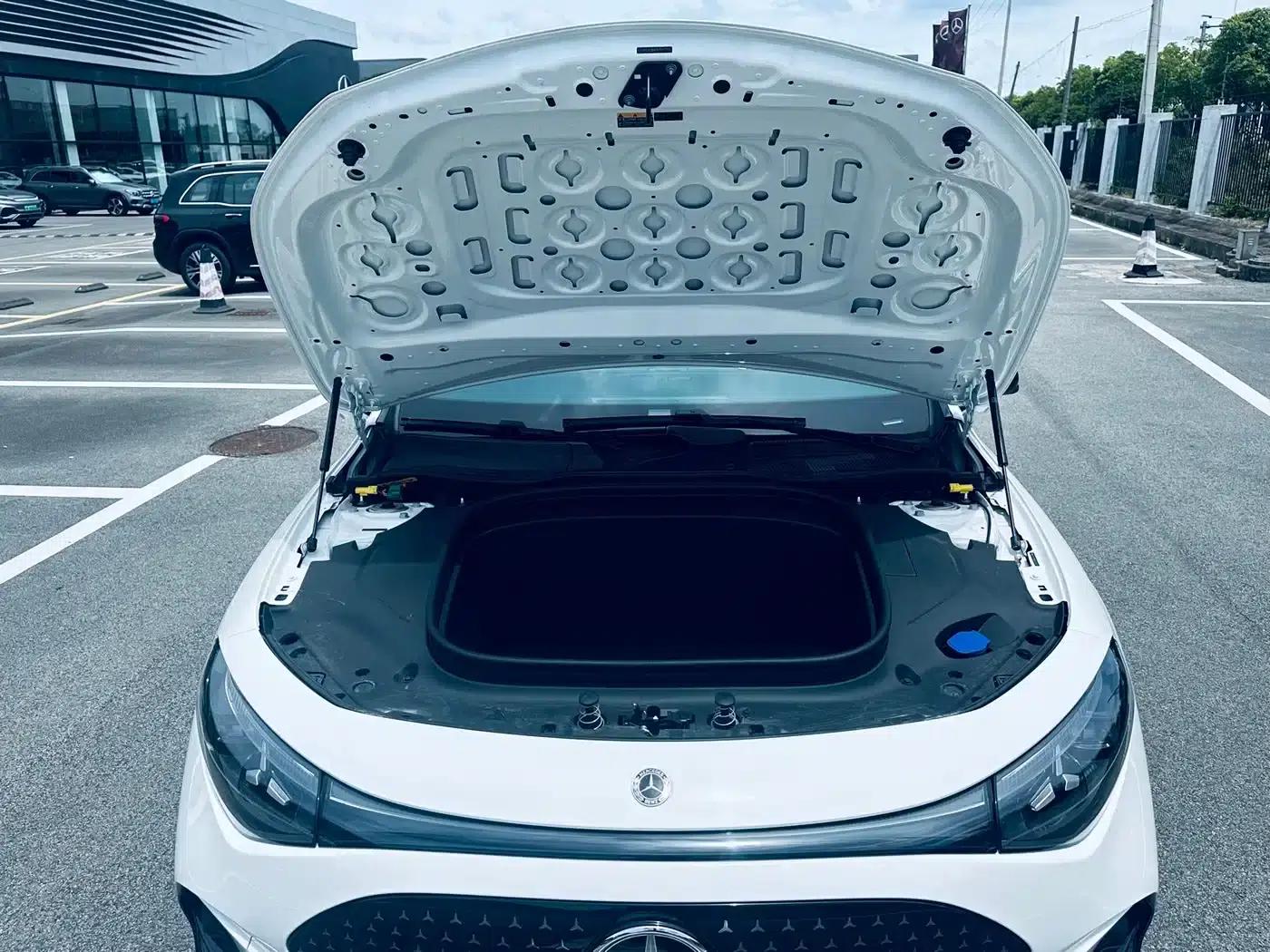 Mercedes-Benz CLA PHEV 2025 300L Extended Range Intelligent Edition — миниатюра 5