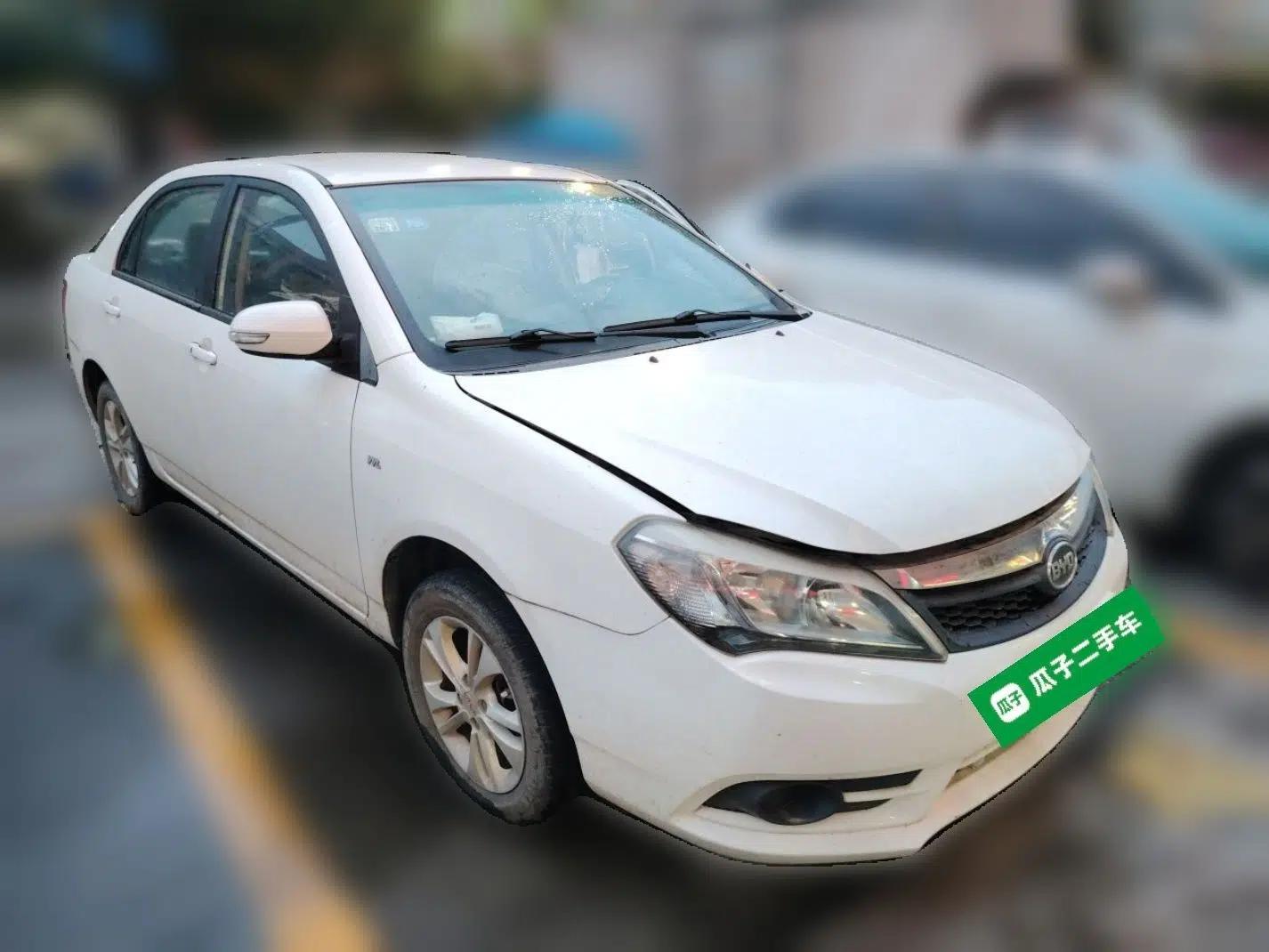 BYD F3 2015 Energy-Saving Edition 1.5L Manual Luxury Model — миниатюра 3