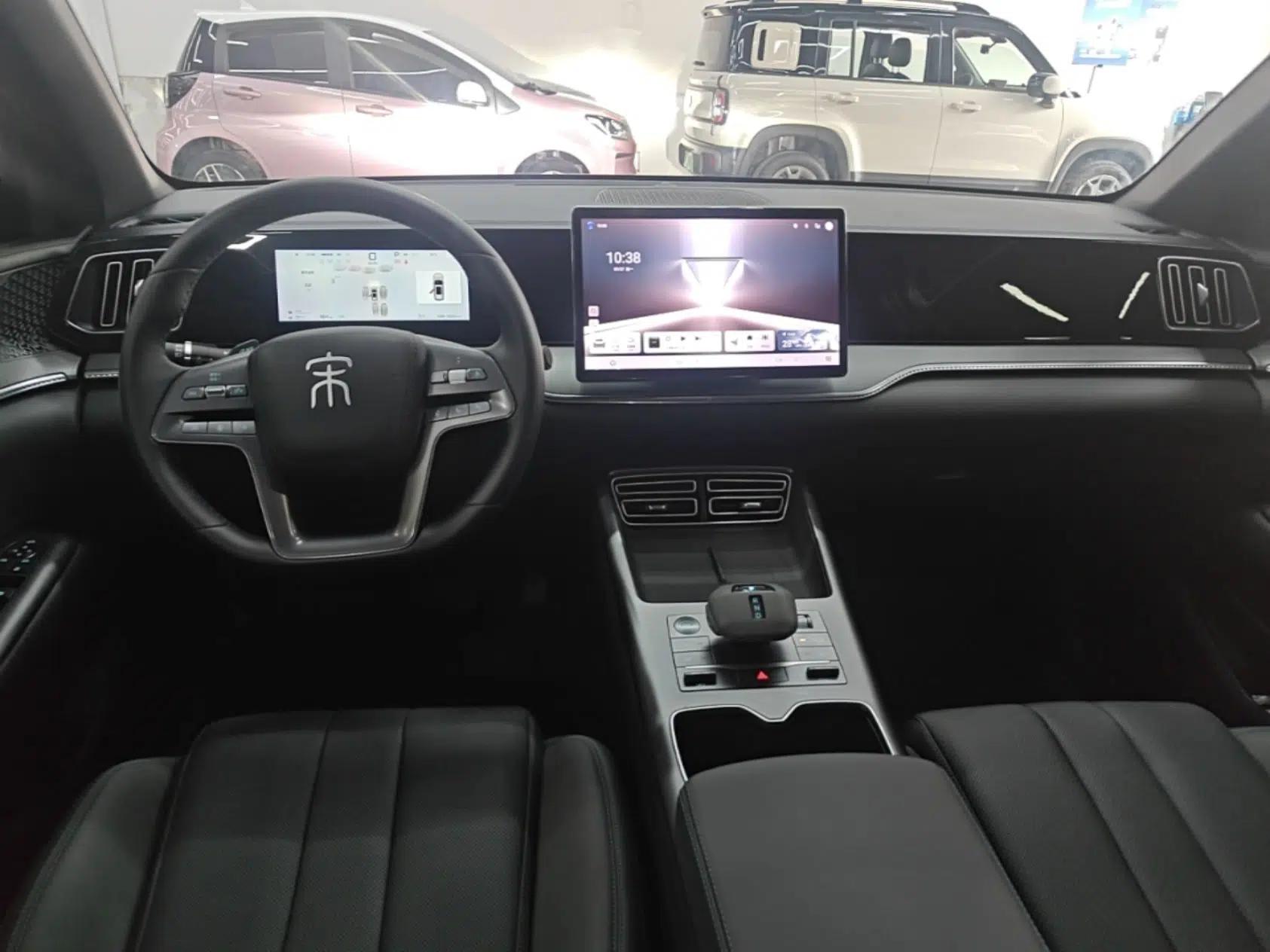 BYD Song Pro New Energy 2025 2nd Generation Intelligent Driving Version DM-i 75KM Leading Edition — миниатюра 12
