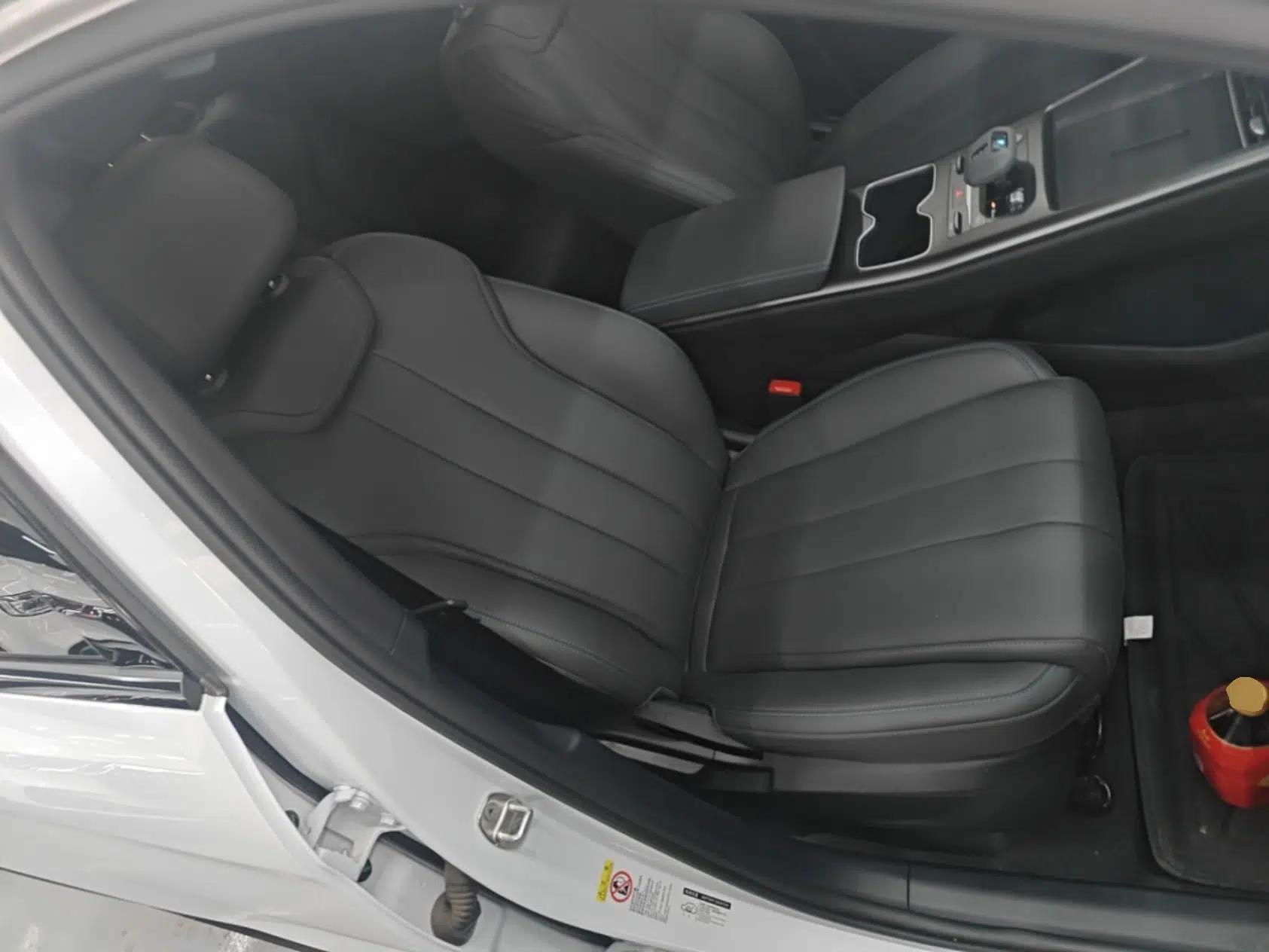 BYD Song Pro New Energy 2025 2nd Generation Intelligent Driving Version DM-i 75KM Leading Edition — миниатюра 19