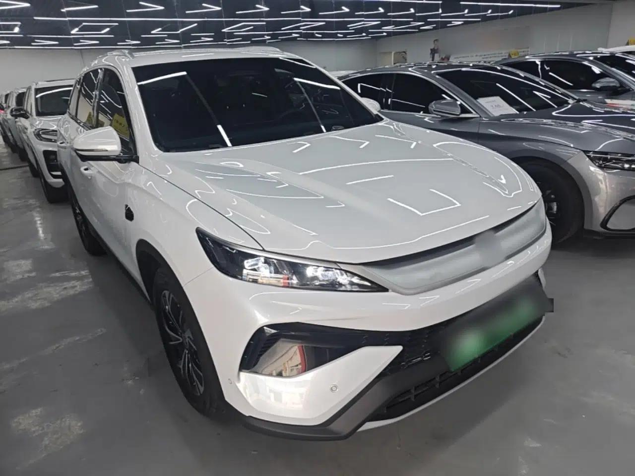 BYD Song Pro New Energy 2025 2nd Generation Intelligent Driving Version DM-i 75KM Leading Edition — миниатюра 3