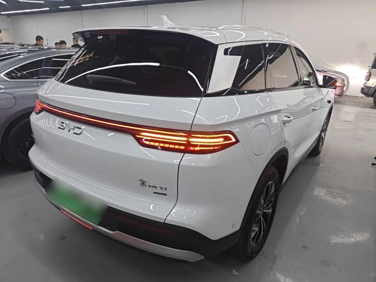 BYD Song Pro New Energy 2025 2nd Generation Intelligent Driving Version DM-i 75KM Leading Edition — миниатюра 6