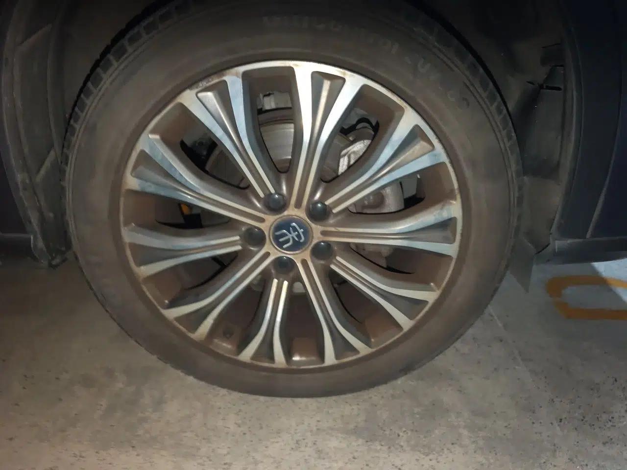 BYD Song Pro New Energy 2019 DM 1.5T Four-Wheel Drive Performance Edition Deluxe Model — миниатюра 8