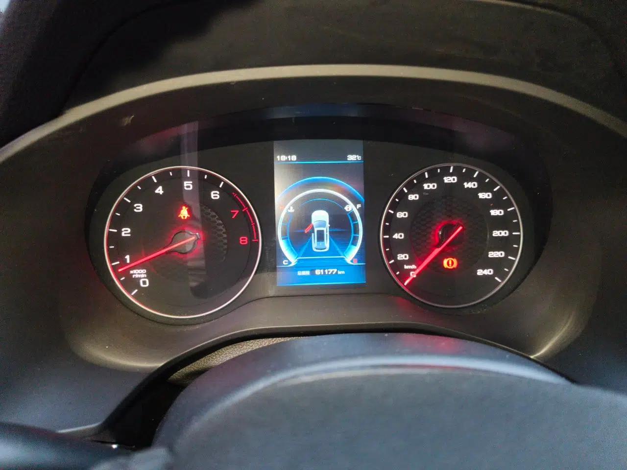 BYD Song 2021 Classic Edition 1.5T Manual Luxury Model — миниатюра 11