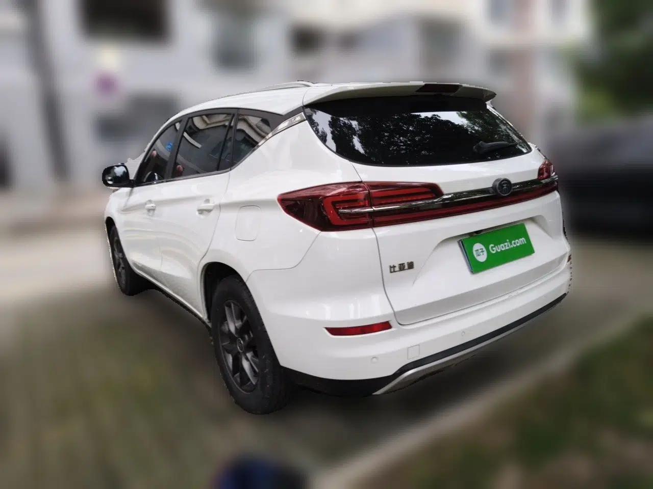 BYD Song 2021 Classic Edition 1.5T Manual Luxury Model — миниатюра 4