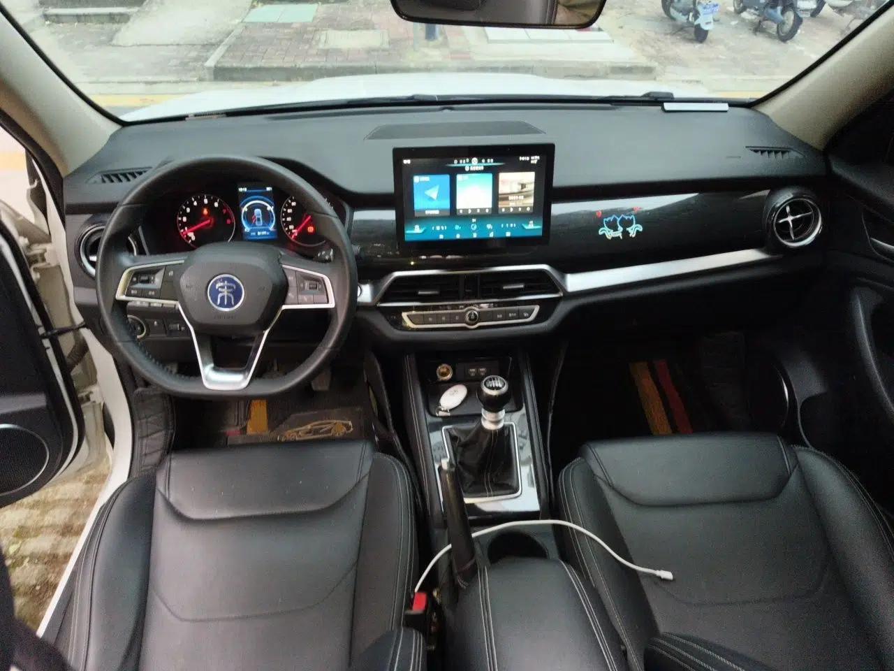 BYD Song 2021 Classic Edition 1.5T Manual Luxury Model — миниатюра 9