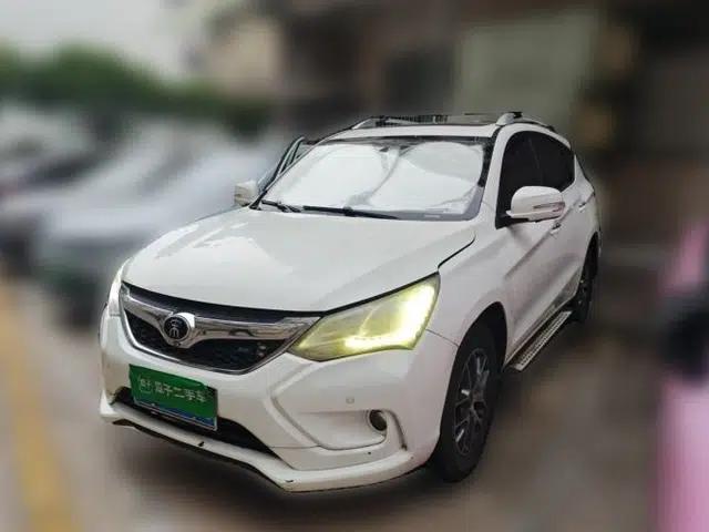 BYD Song 2016 GaiShi Edition 1.5TI Manual Elite Model