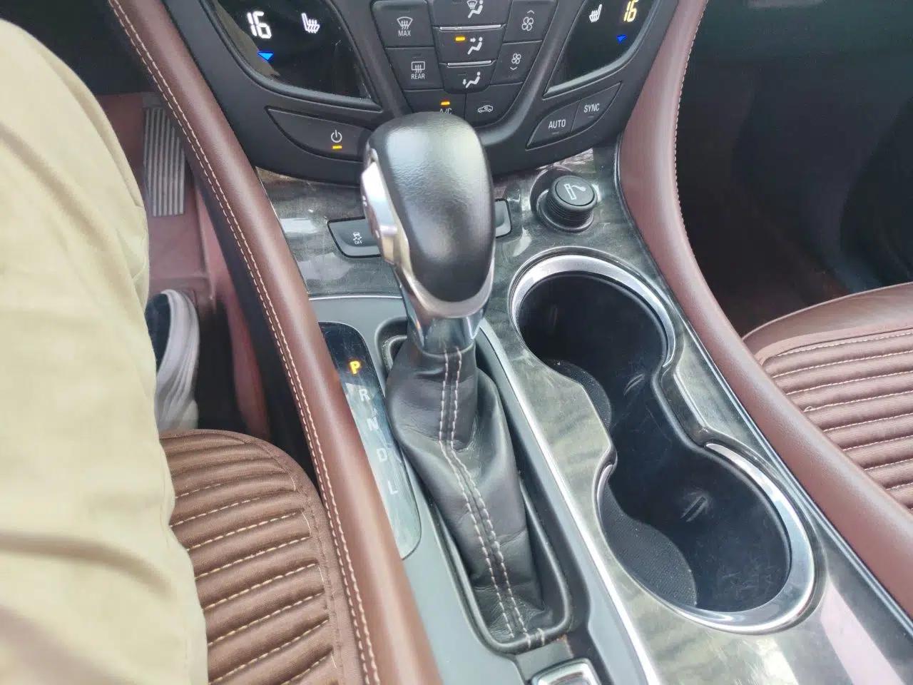 Buick Envision 2014 28T Four-Wheel Drive Elite Model — миниатюра 14