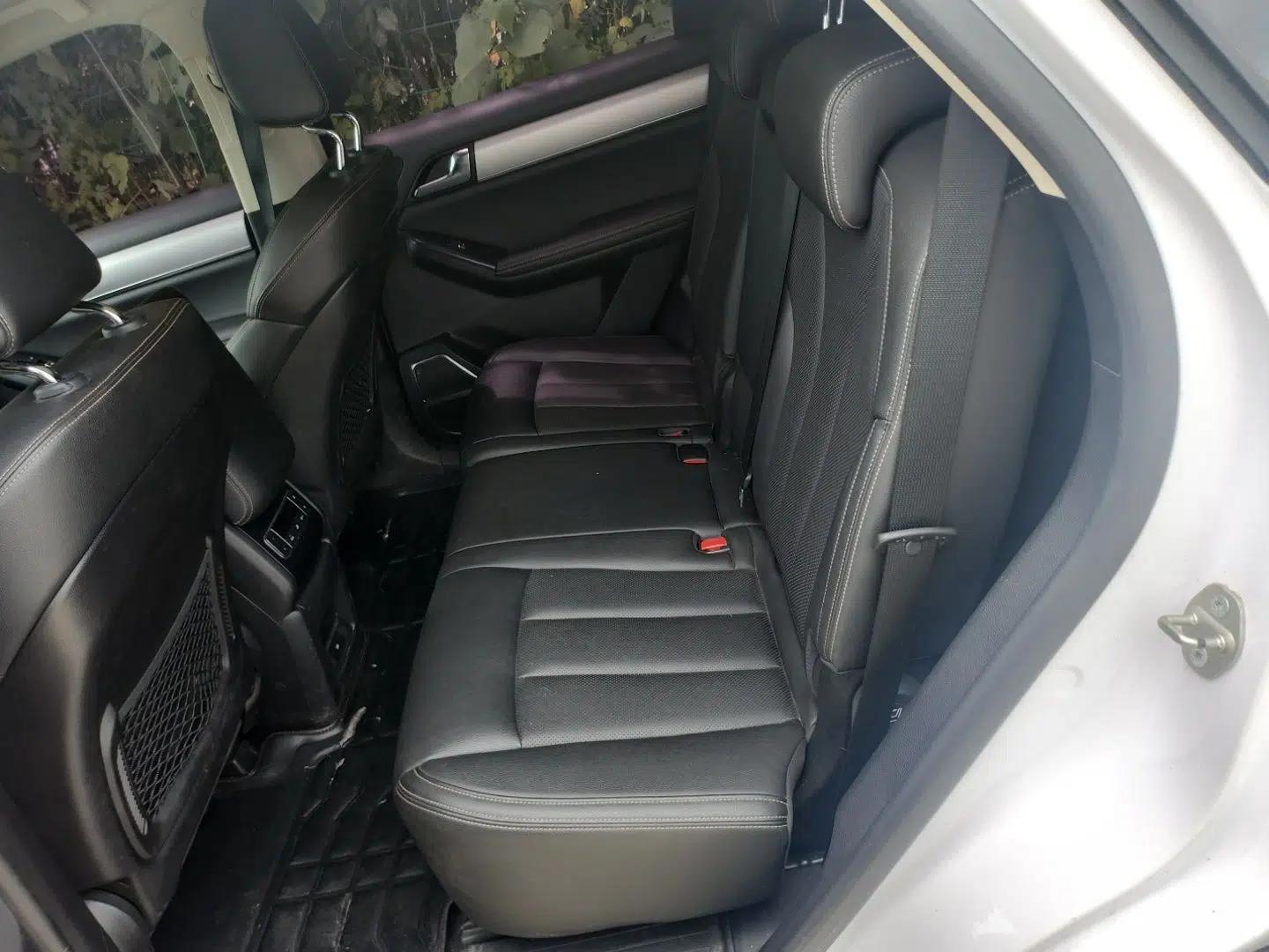 BYD Tang 2019 2.0T Automatic SmartConnect Luxury 7-Seater China VI Standard — миниатюра 17