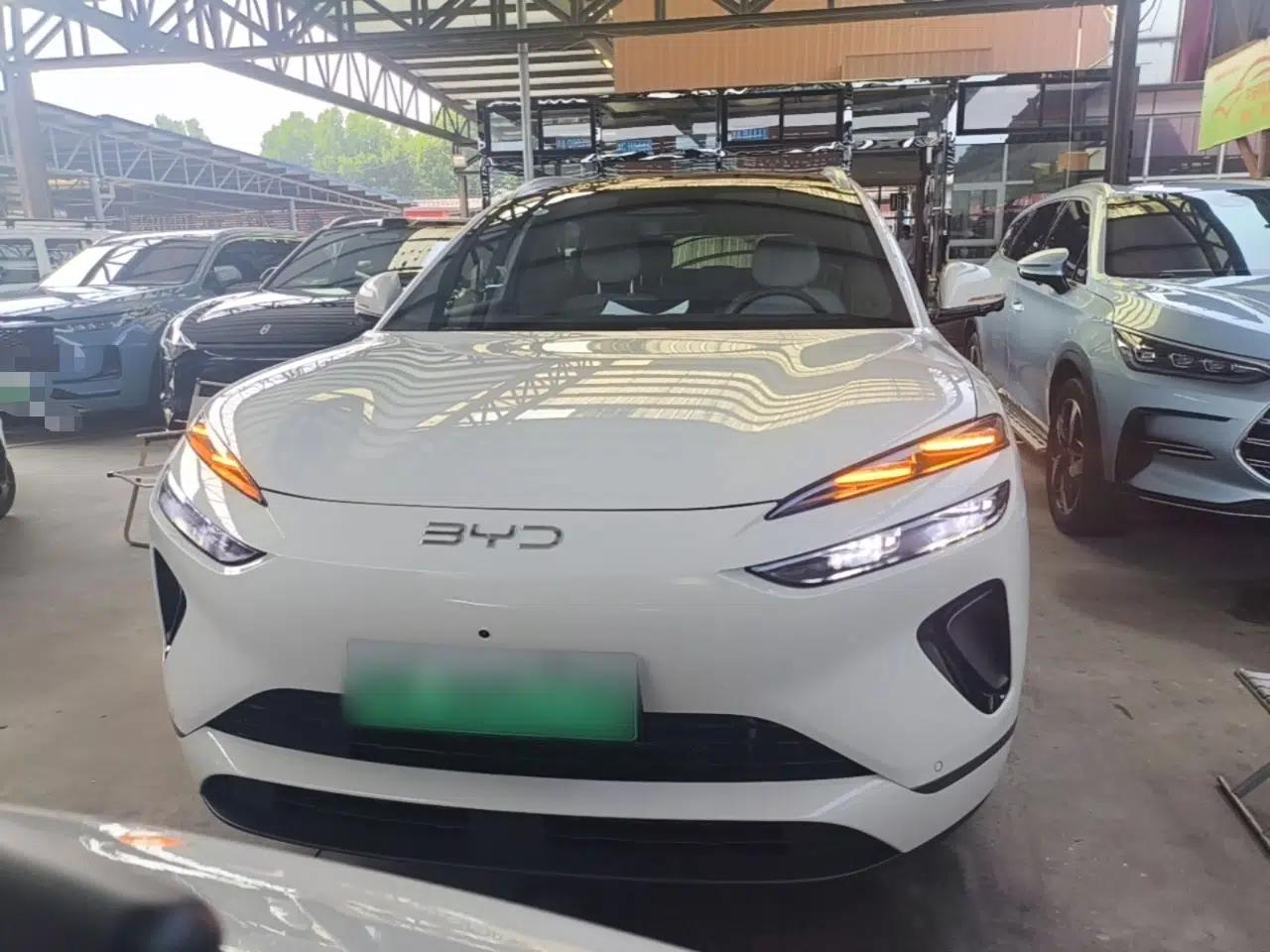 BYD Sealion 06 New Energy 2025 Model DM-i 170 Navigation Plus Edition — миниатюра 2