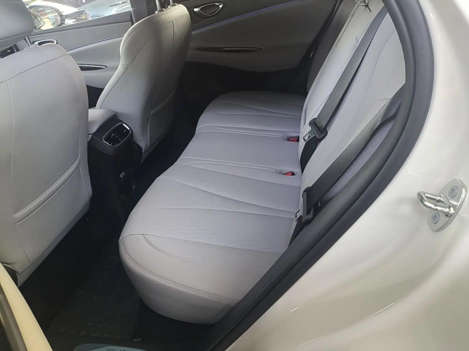 BYD Sealion 06 New Energy 2025 Model DM-i 170 Navigation Plus Edition — миниатюра 20