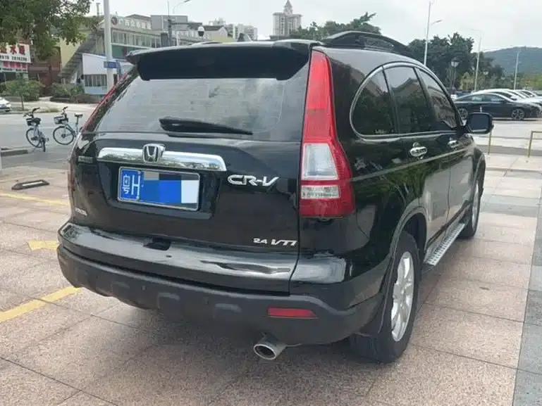 Honda CR-V 2010 2.4L Automatic 4WD Premium Navigation Edition — миниатюра 4