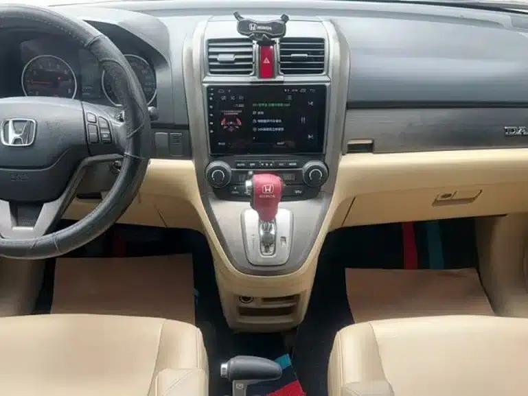 Honda CR-V 2010 2.4L Automatic 4WD Premium Navigation Edition — миниатюра 6
