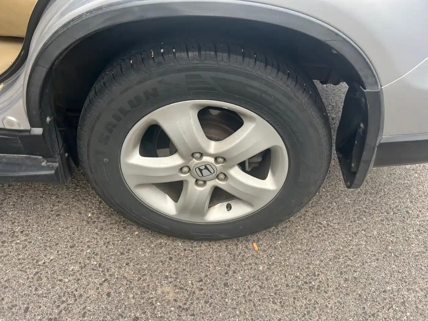 Honda CR-V 2010 2.0L Automatic 2WD Urban Edition — миниатюра 11