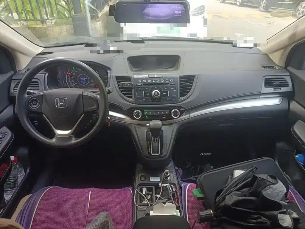 Honda CR-V 2016 2.0L 2WD Classic Edition — миниатюра 13