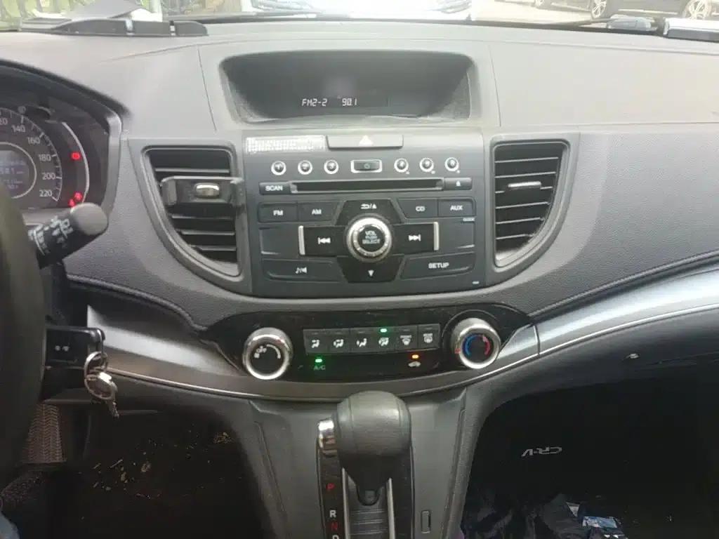 Honda CR-V 2016 2.0L 2WD Classic Edition — миниатюра 6