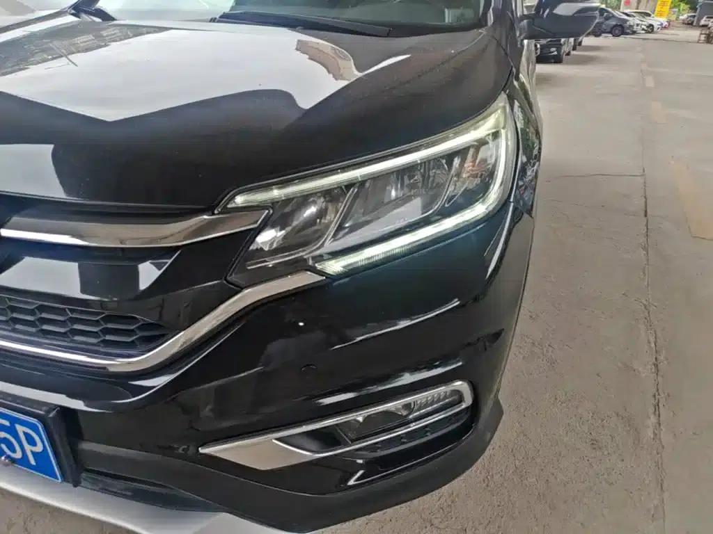 Honda CR-V 2015 2.0L 2WD Fashion Edition — миниатюра 24
