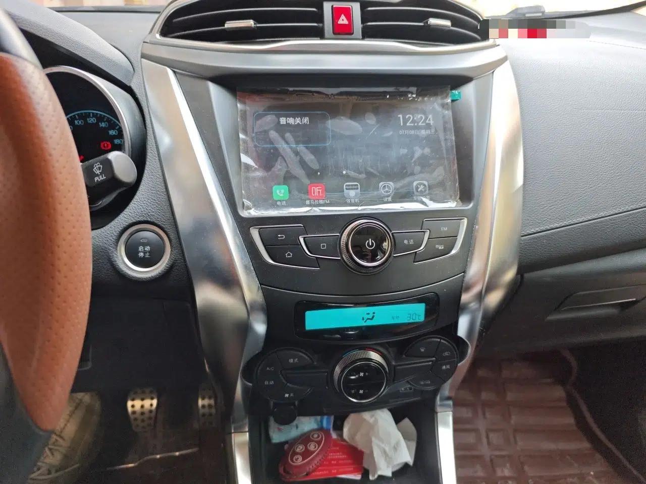 BYD Yuan 2016 1.5L Manual Luxury Version — миниатюра 13