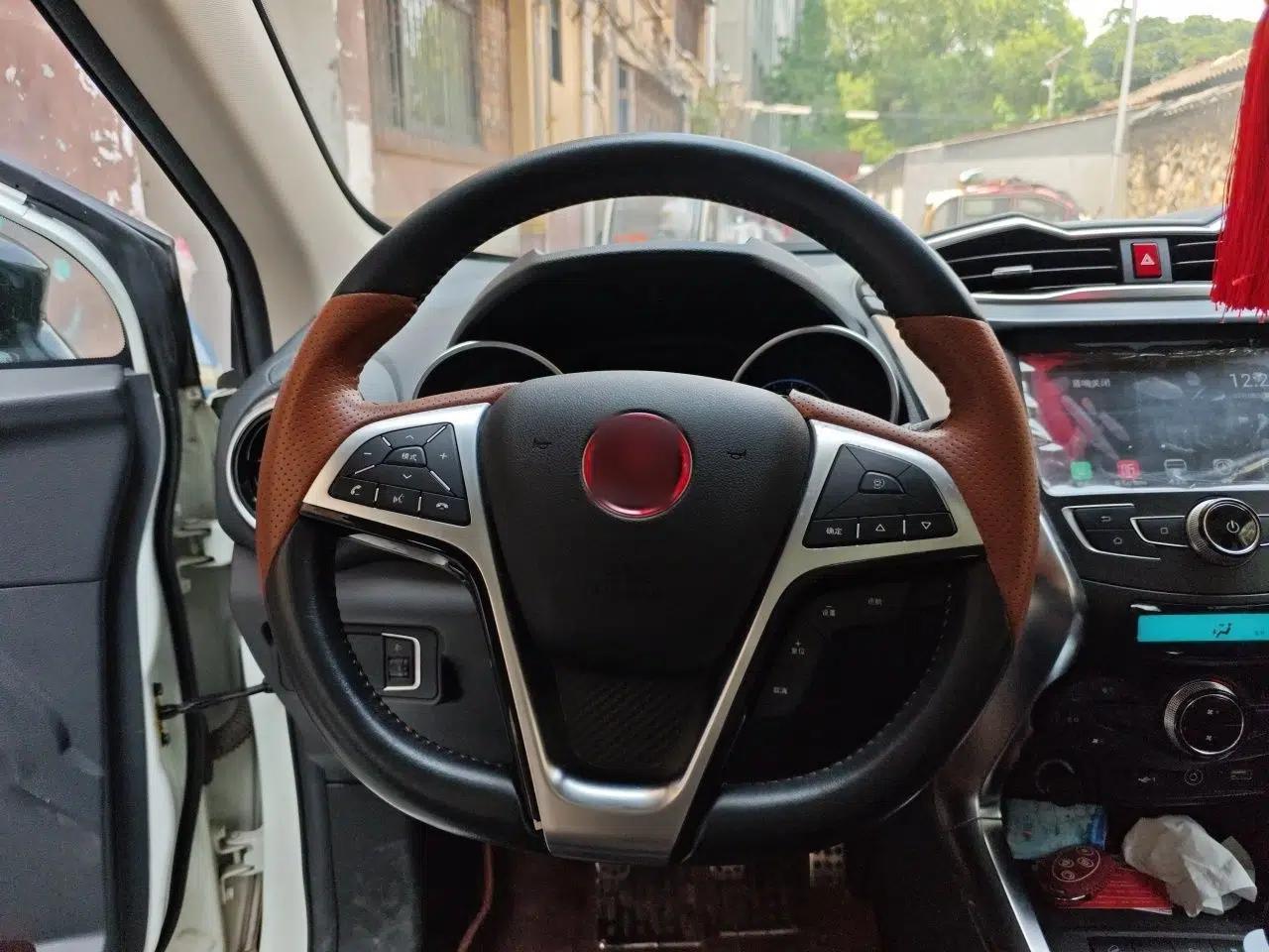 BYD Yuan 2016 1.5L Manual Luxury Version — миниатюра 10