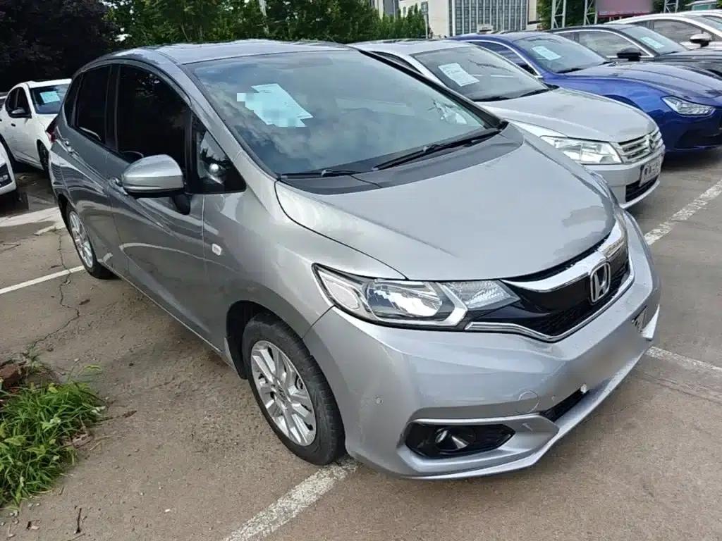 Honda Fit 2020 1.5L CVT Comfort Sunroof Edition — миниатюра 4