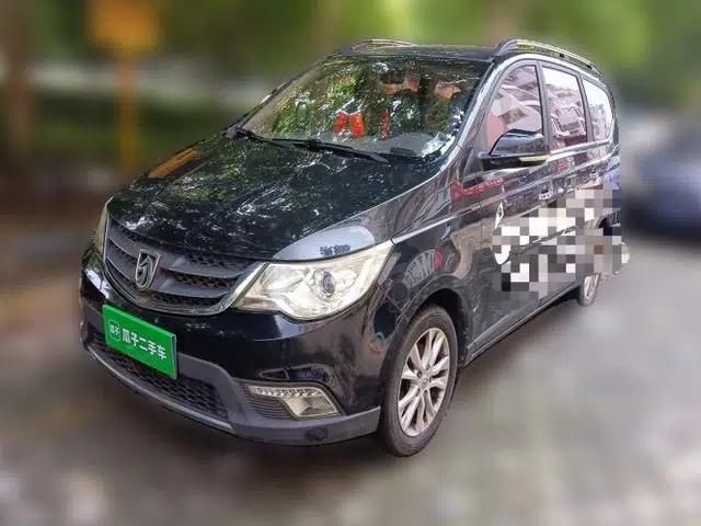 Baojun 730 2014 1.5L manual Comfort version 7 seats