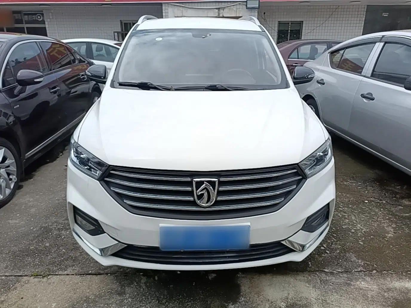 Baojun 360 2019 1.5L CVT Elite Version China VI — миниатюра 2