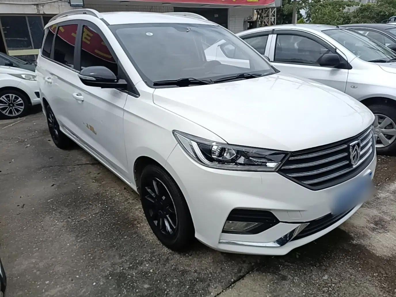 Baojun 360 2019 1.5L CVT Elite Version China VI — миниатюра 3
