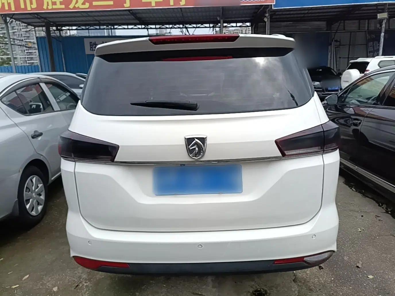 Baojun 360 2019 1.5L CVT Elite Version China VI — миниатюра 5