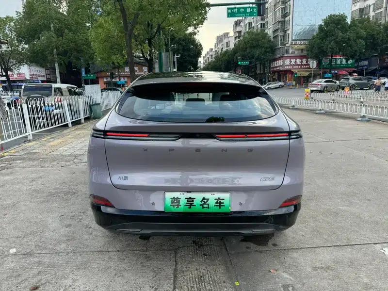 XPeng G6 2025 Pure Electric 625 Long Range Max Technology Edition — миниатюра 5