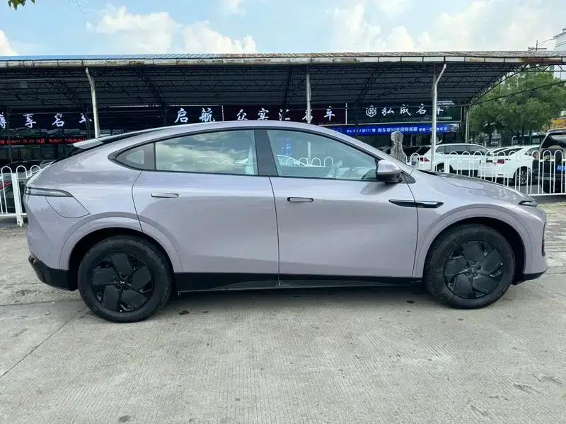 XPeng G6 2025 Pure Electric 625 Long Range Max Technology Edition — миниатюра 7