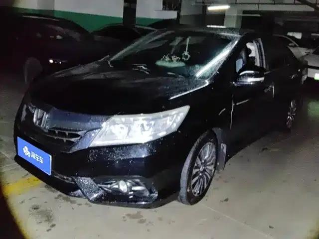 Honda Crider 2015 1.8L Automatic Deluxe Edition