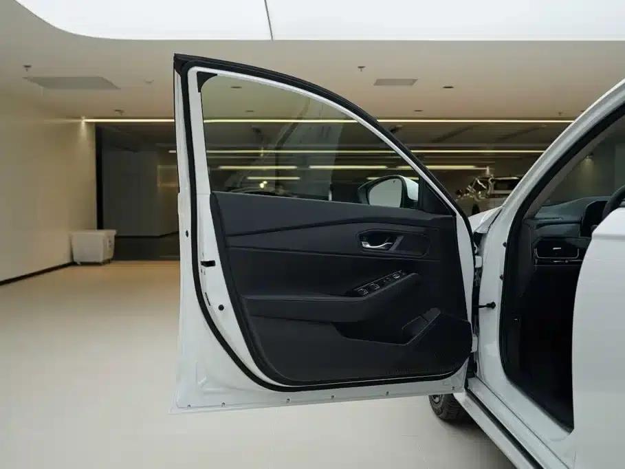 2025 Inspire 260TURBO Elegant Edition — миниатюра 17