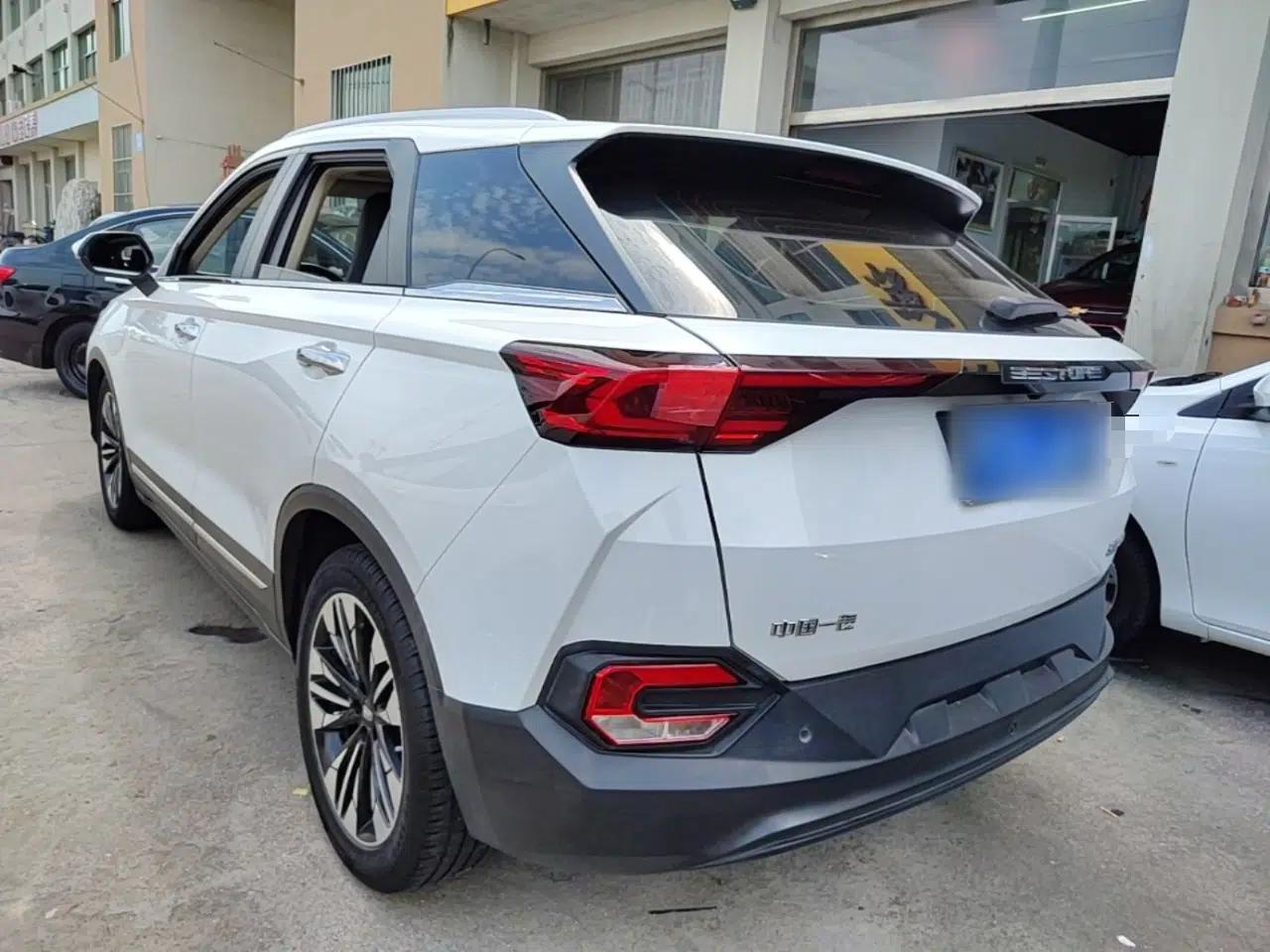 Bestune T77 2019 230 TID Automatic Luxury Version China VI Emission Standard — миниатюра 4