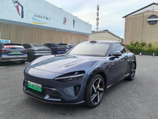 Xiaomi YU7 2025 All-Wheel Drive Max Edition