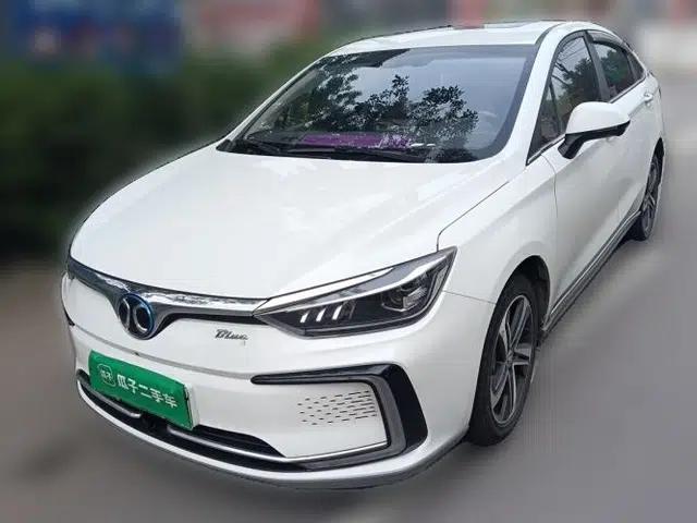 BAIC Beijing EU5 2018 R500 Smart Wind Edition