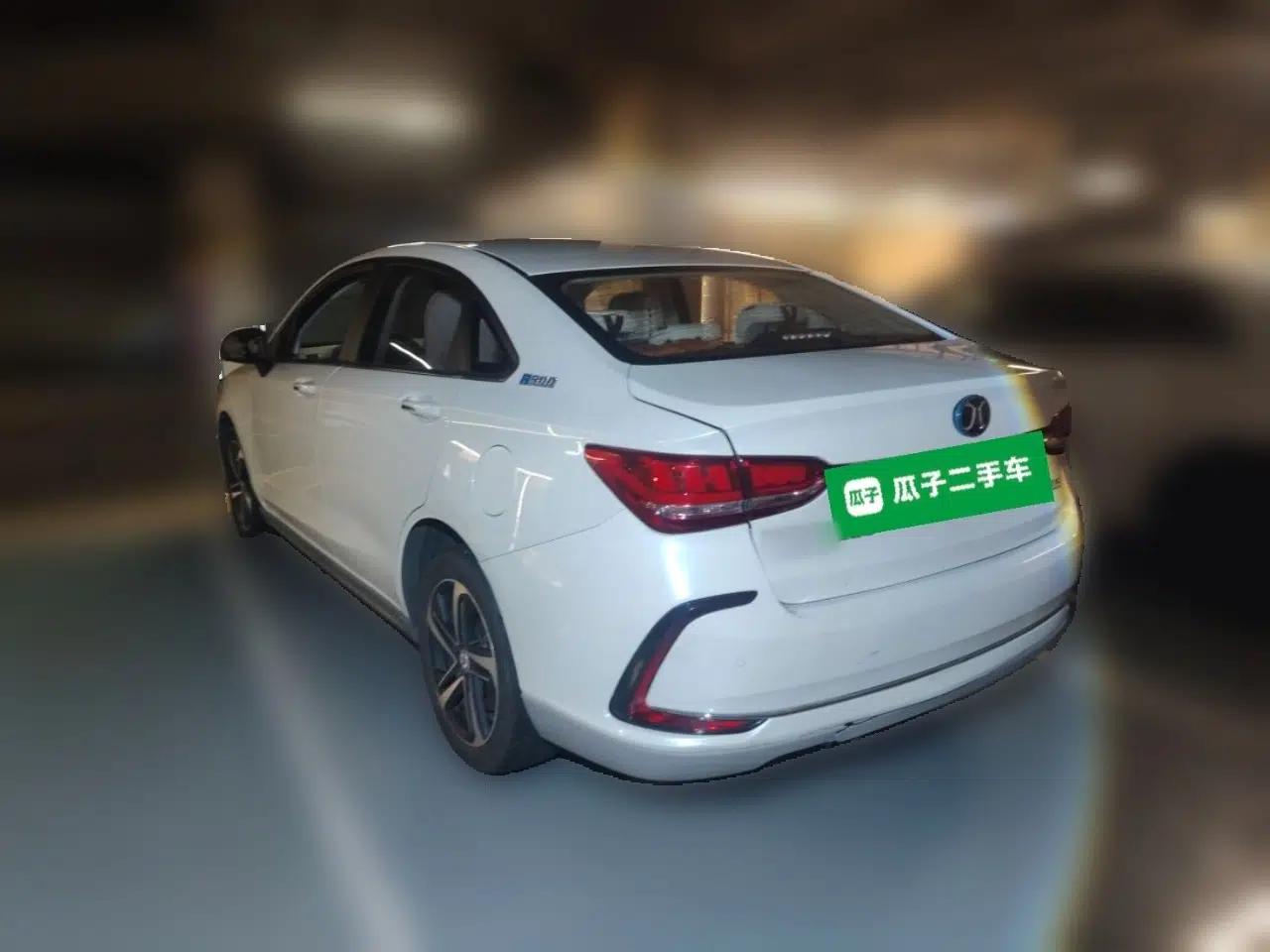 BAIC Beijing EU5 2018 R500 Smart Edition — миниатюра 4