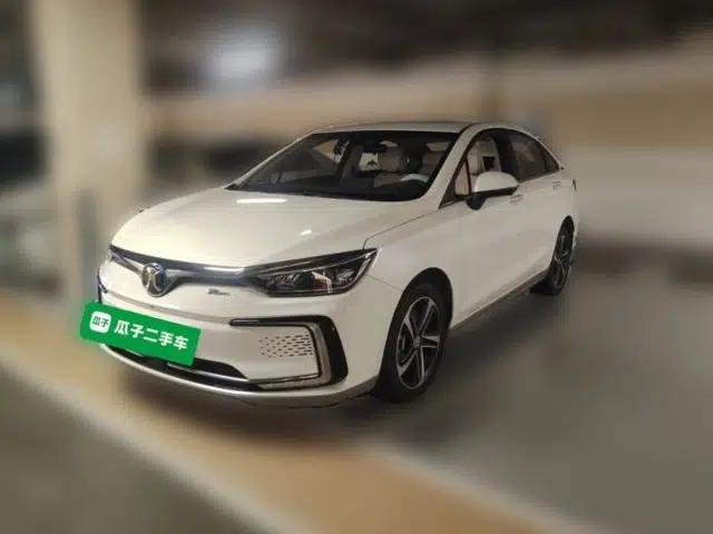 BAIC Beijing EU5 2018 R500 Smart Edition