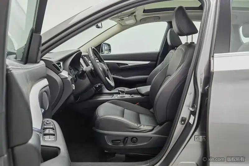 Infiniti QX50 2020 Facelift 2.0T AWD Navigator Edition — миниатюра 17