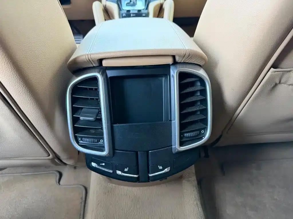 Cayenne 2011 Cayenne 3.0T — миниатюра 9